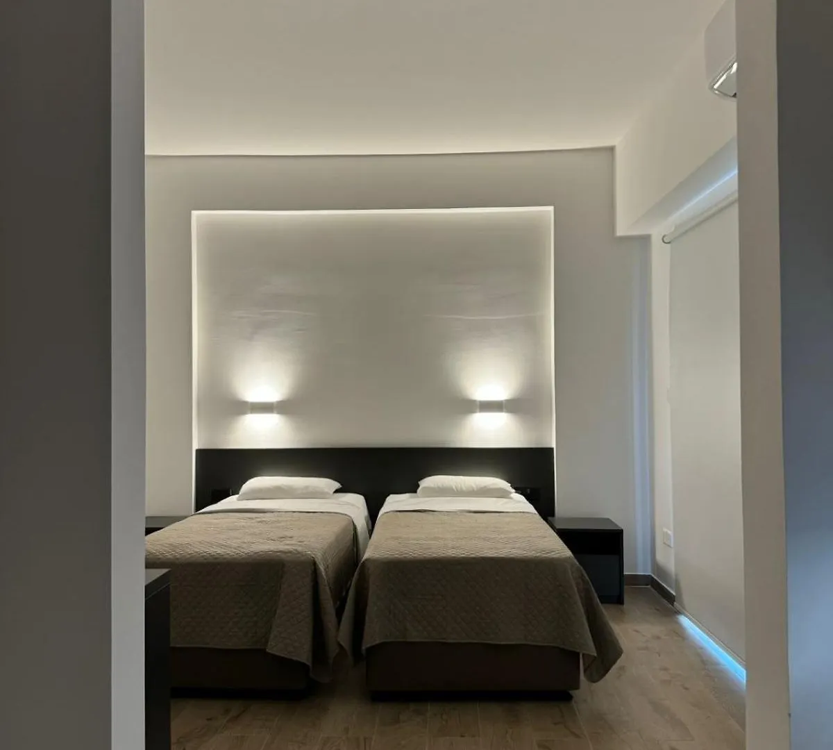 *** アパートホテル Sunflower Hotel Apartments ラルナカ キプロス