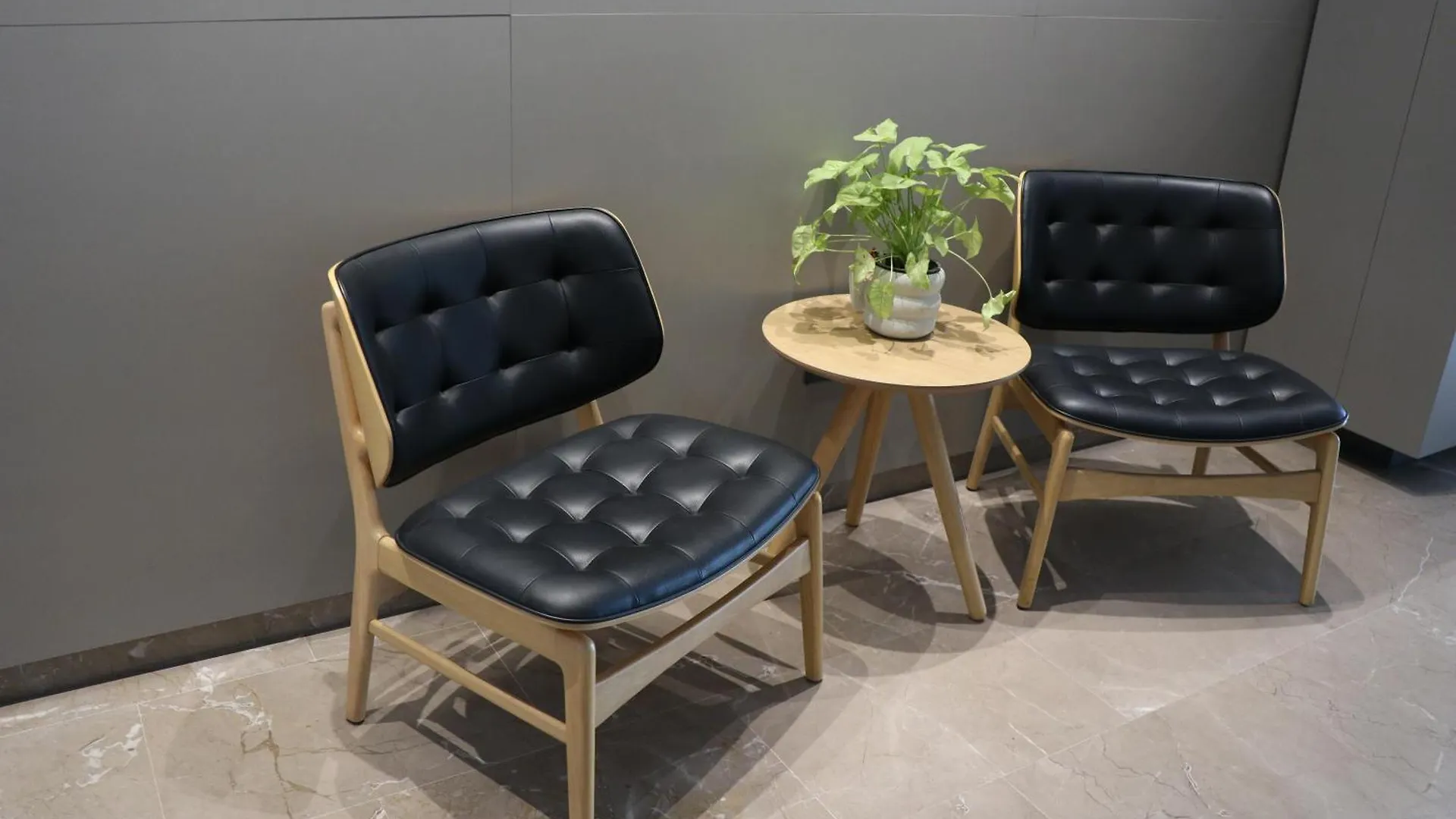Sunflower Hotel Apartments ラルナカ