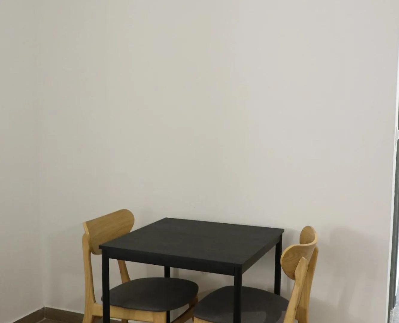 Sunflower Hotel Apartments ラルナカ アパートホテル