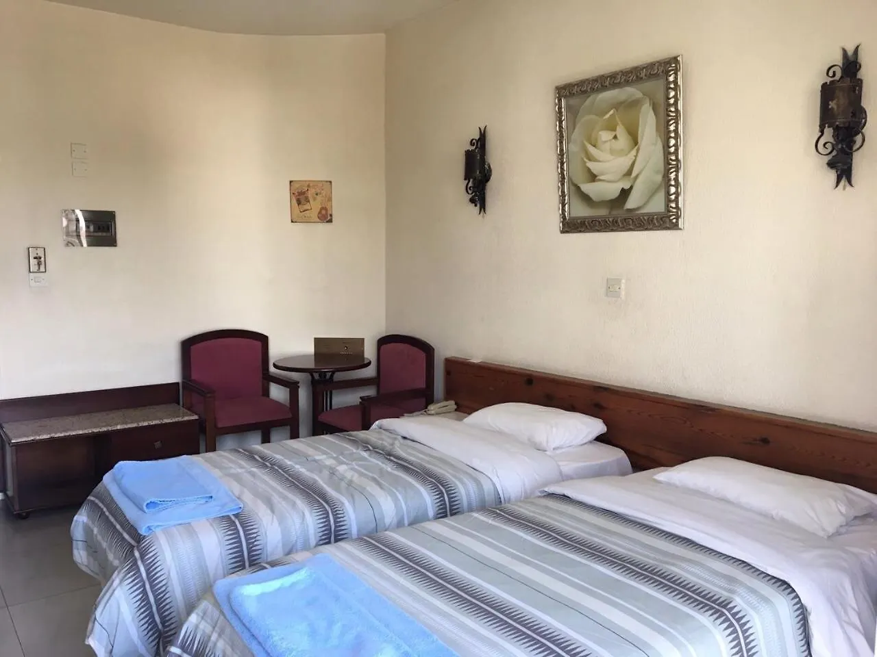 Sunflower Hotel Apartments ラルナカ
